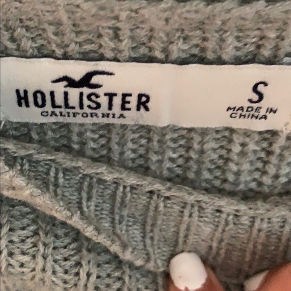 Sweater - Picture 2 of 3